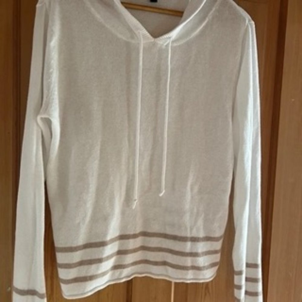 Banana Republic Women’s White Hoodie Light Sweater with Tan/Gold stripes